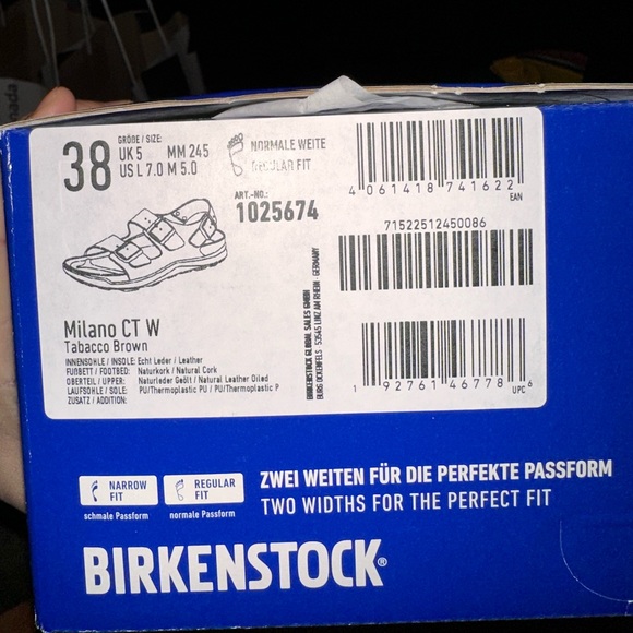 Birkenstock Crosstown sandals new and never use. Too big fr my size. 200cad - Picture 4 of 4